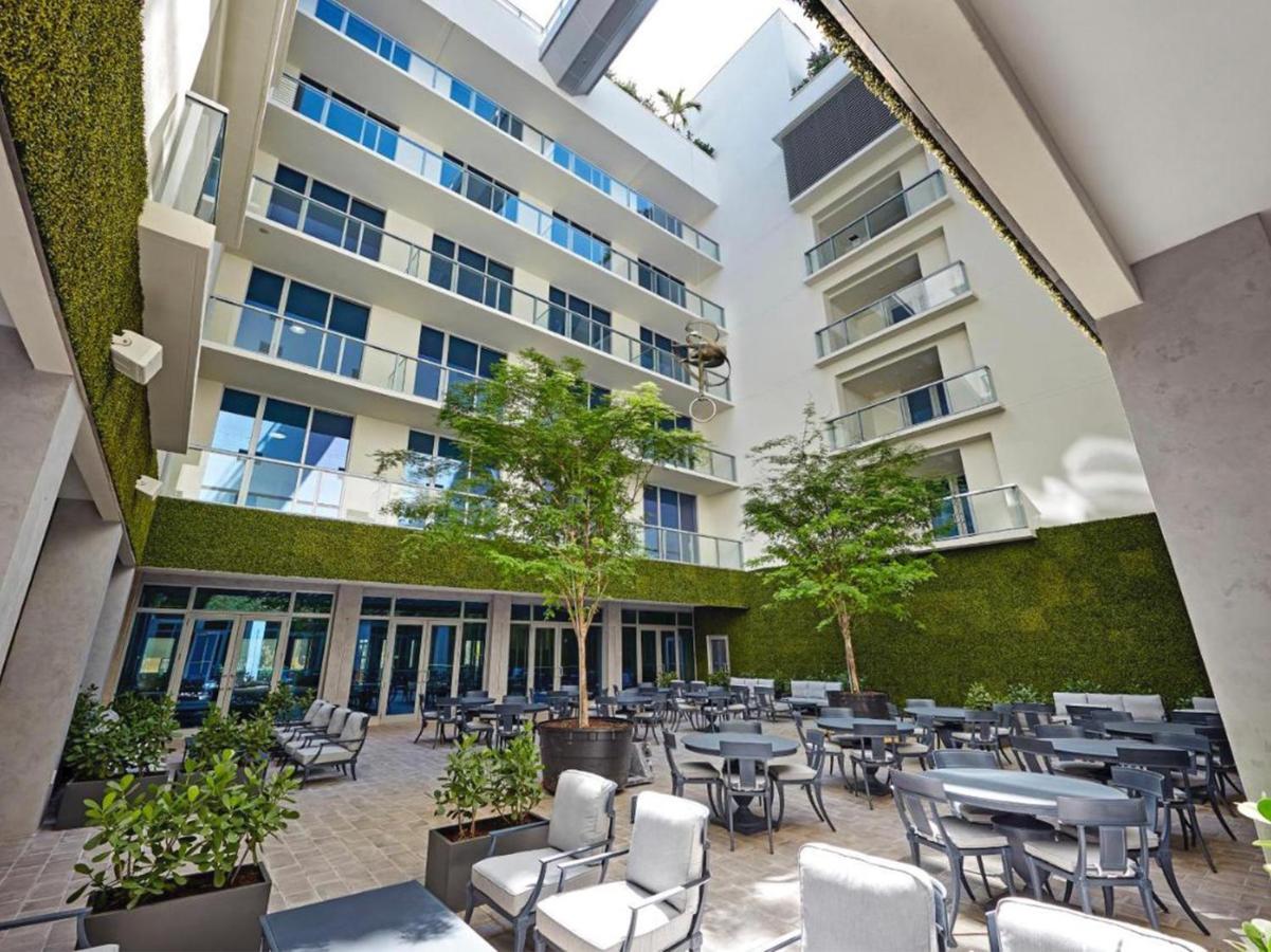 Hollywood Studios Condo Costa Zewnętrze zdjęcie