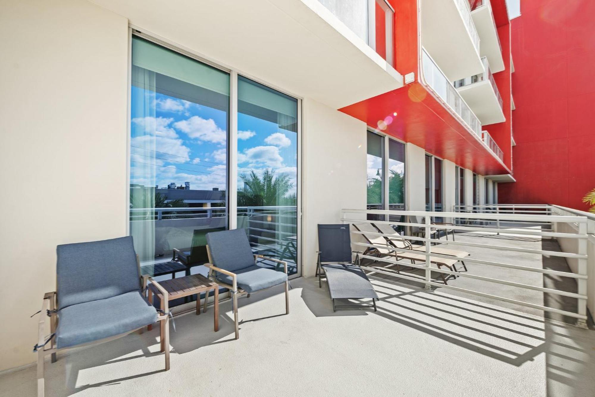 Hollywood Studios Condo Costa Zewnętrze zdjęcie